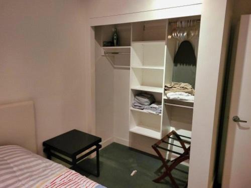 Furnished 1 Bedroom In East Village By Signature Suites Ltd YYC Екстериор снимка
